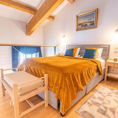 Daily Apartments - Split Level Apartment Near Port Tallinn Exterior foto